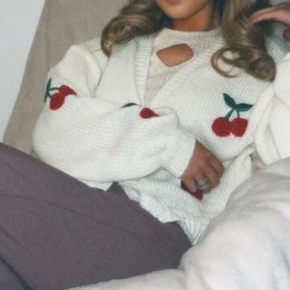 Cozy Embroidered Cherry Open Front Loose Fit Cardigan - Picture 3 of 8